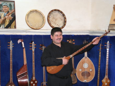 Instrumentenmacher Samarkand Begegnungsreise