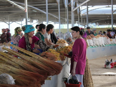 Besen Tschorsu Basar Taschkent Usbekistan Rundreise