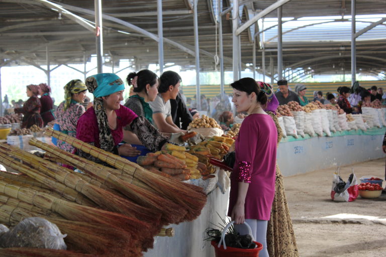 Besen Tschorsu Basar Taschkent Usbekistan Rundreise