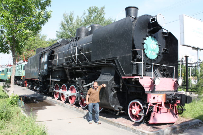 Dampflokomotive Eisenbahn Usbekistan Museum