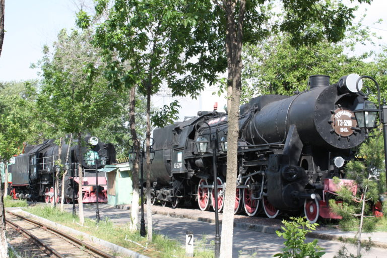 Dampflokomotiven Eisenbahn Usbekistan Museum