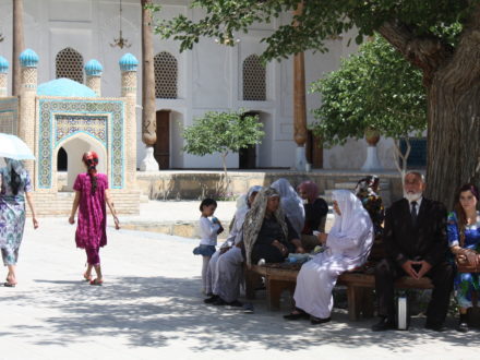 Betende Naqshbandi Buchara Rundreise Usbekistan