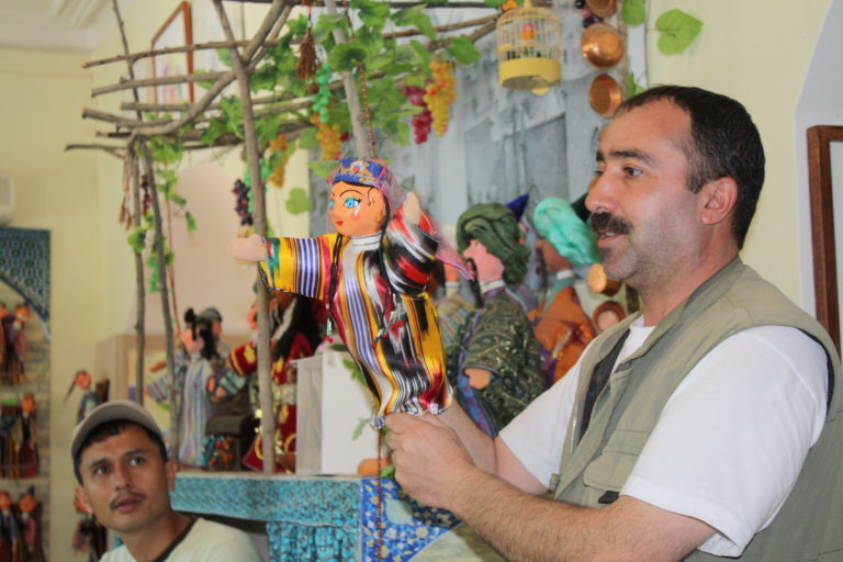 Puppenmacher Buchara Usbekistan